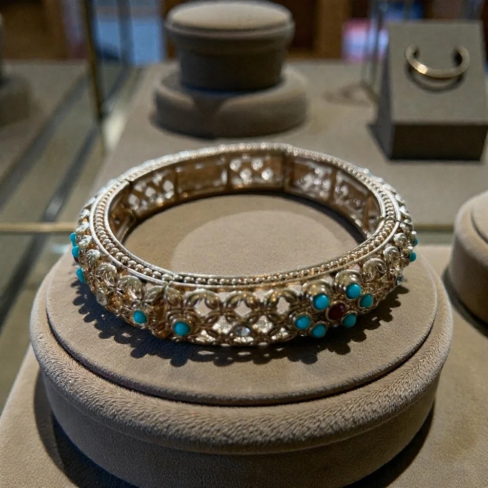 RJ Graziano bracelet Vintage expandable gold with multicolored stones - Picture 1 of 4